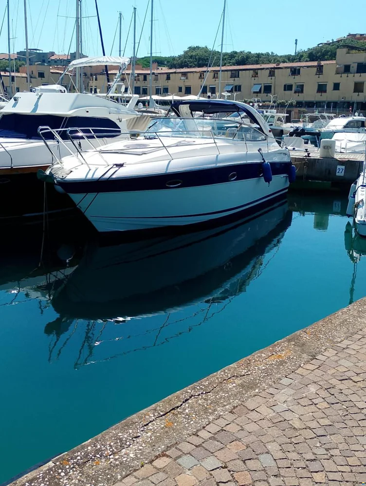 BoatPhoto.coverAlt
