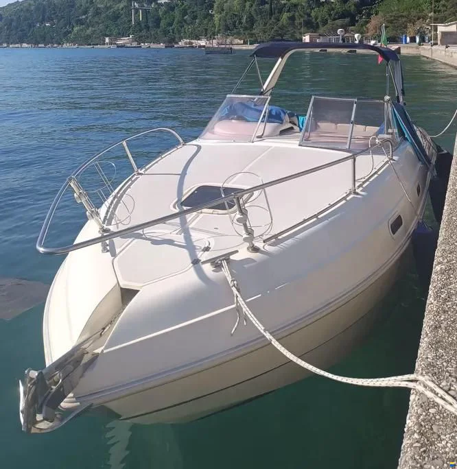 BoatPhoto.alt