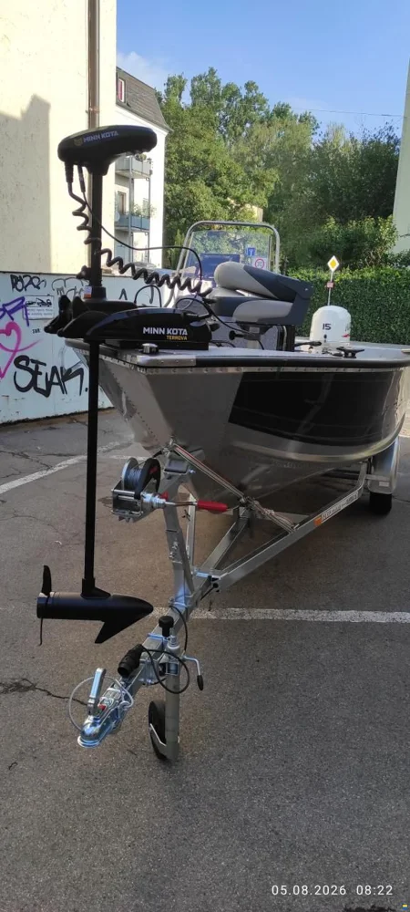 BoatPhoto.alt