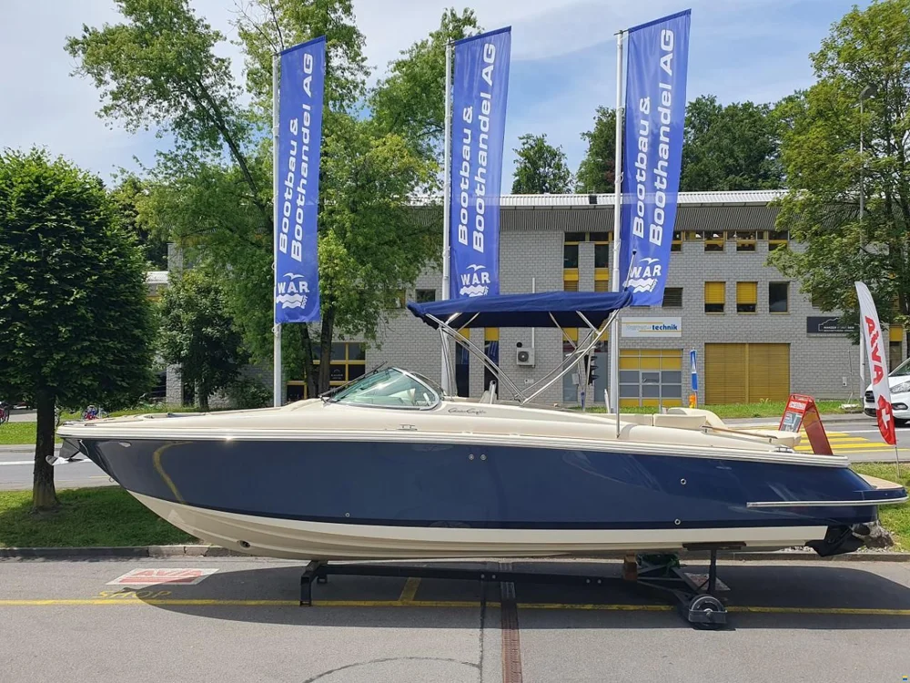 BoatPhoto.coverAlt