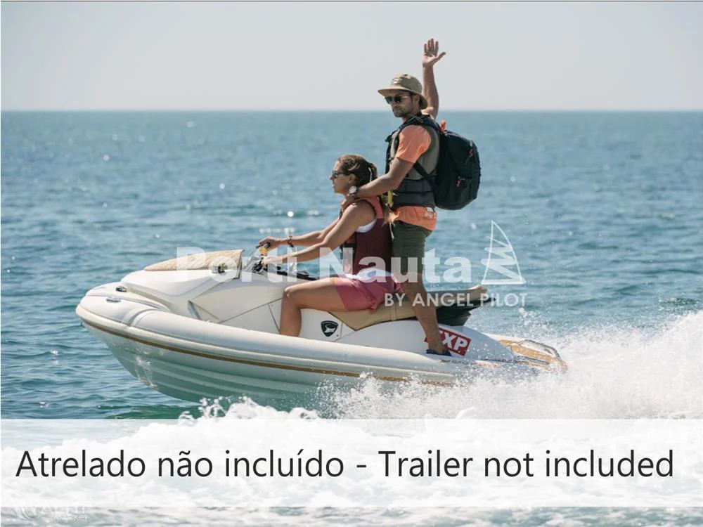 BoatPhoto.coverAlt