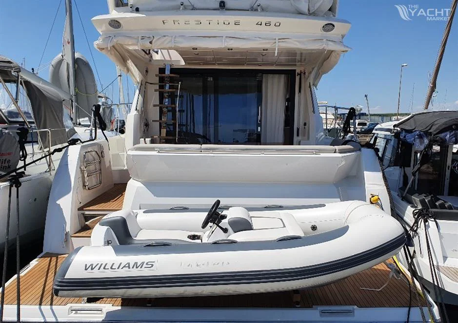 BoatPhoto.alt