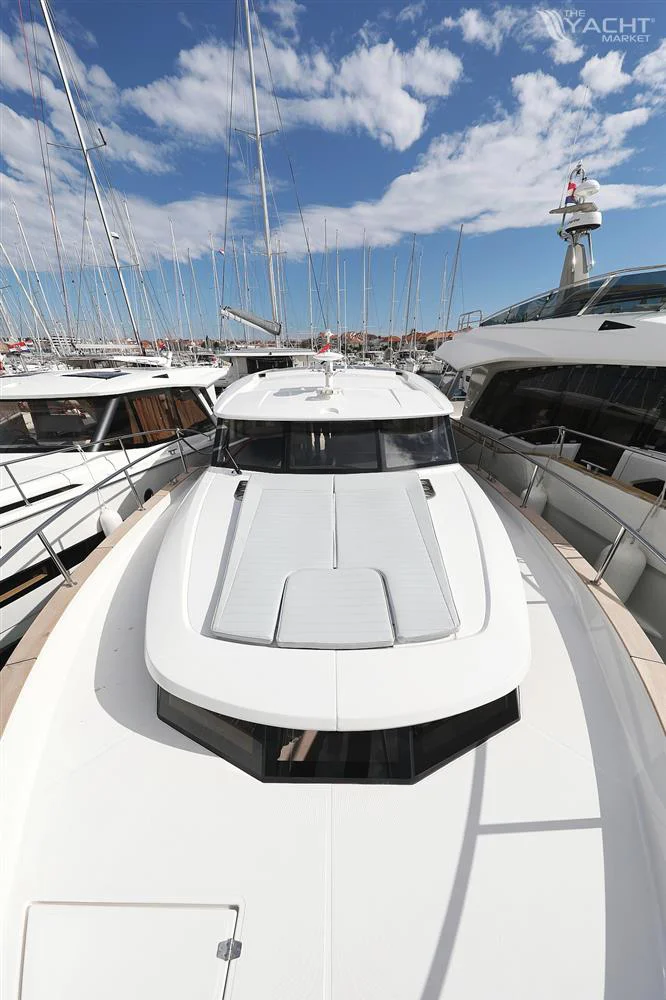 BoatPhoto.alt