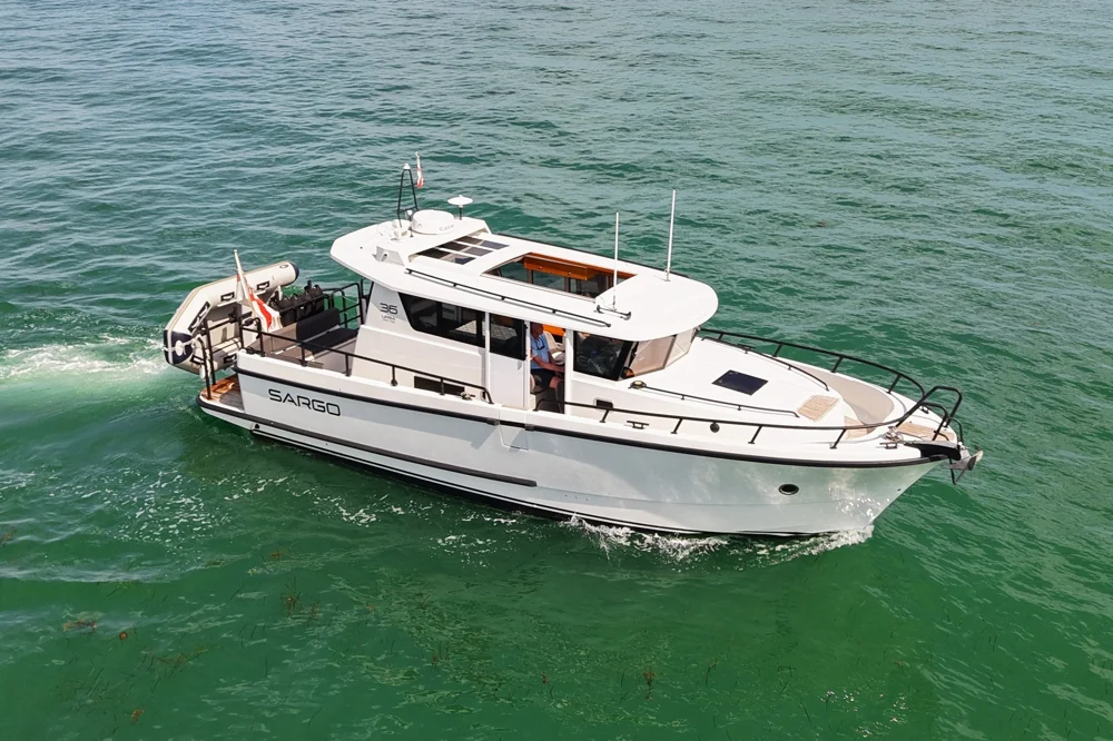 BoatPhoto.coverAlt