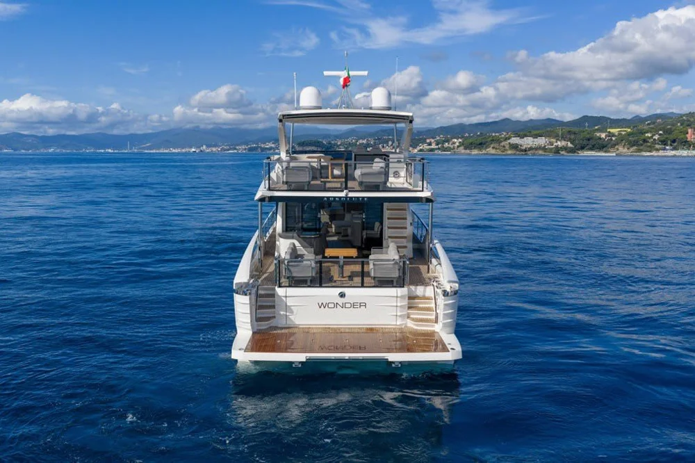 BoatPhoto.alt