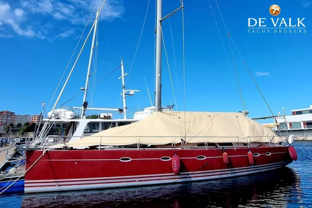 BoatPhoto.coverAlt