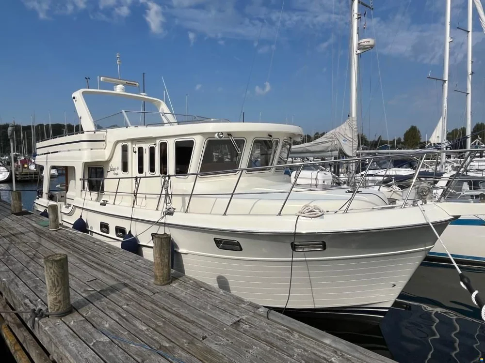 BoatPhoto.coverAlt