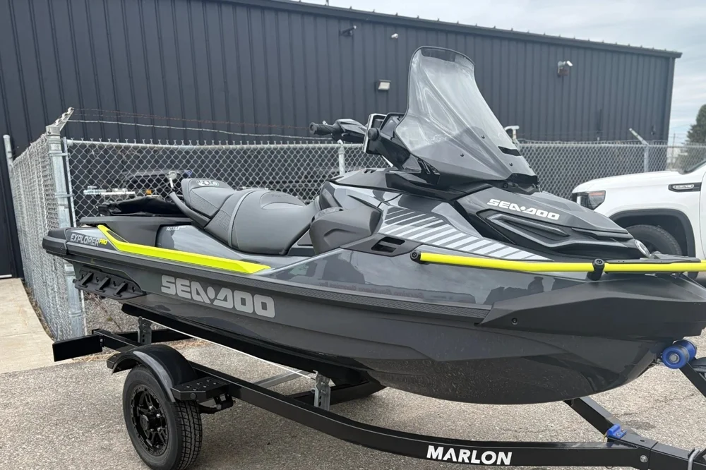 BoatPhoto.coverAlt