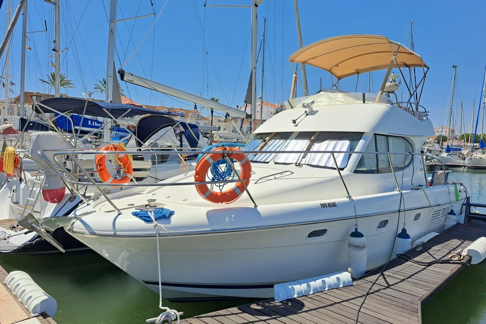 BoatPhoto.alt