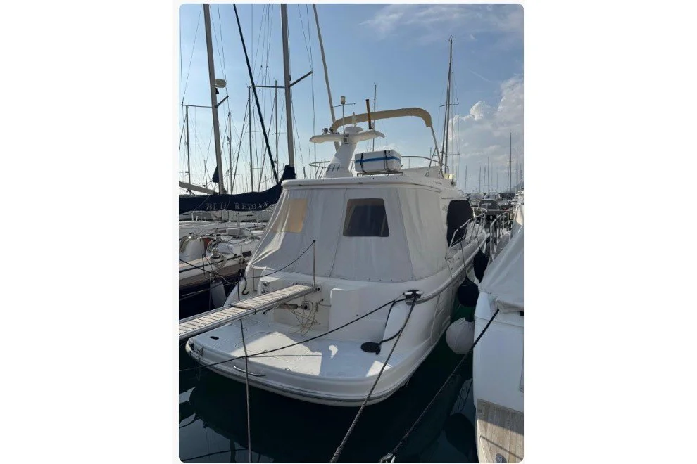 BoatPhoto.coverAlt