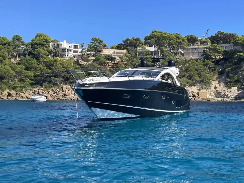 BoatPhoto.coverAlt