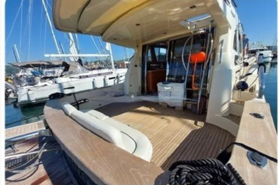 BoatPhoto.alt