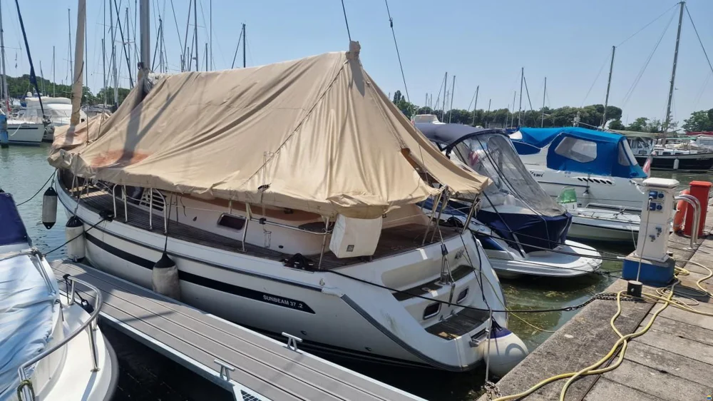 BoatPhoto.coverAlt