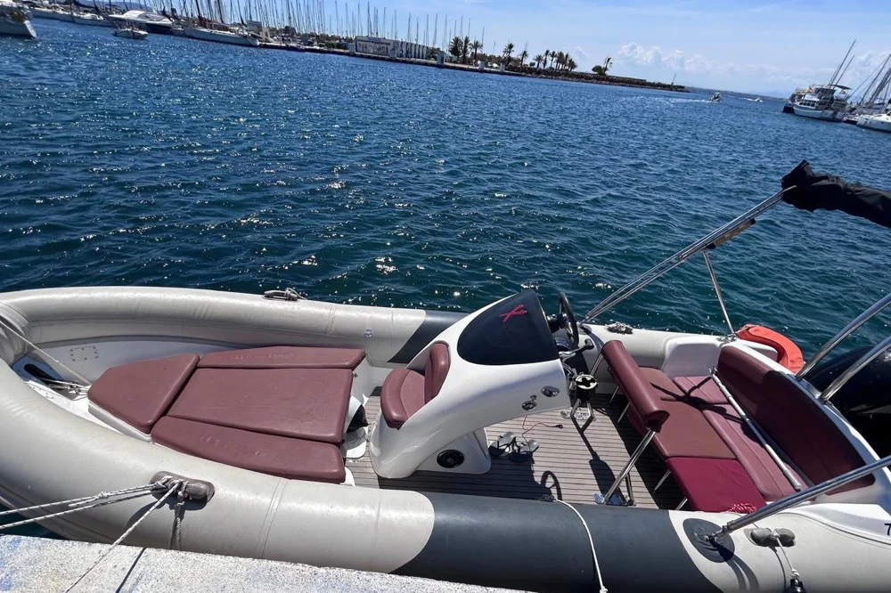 BoatPhoto.alt