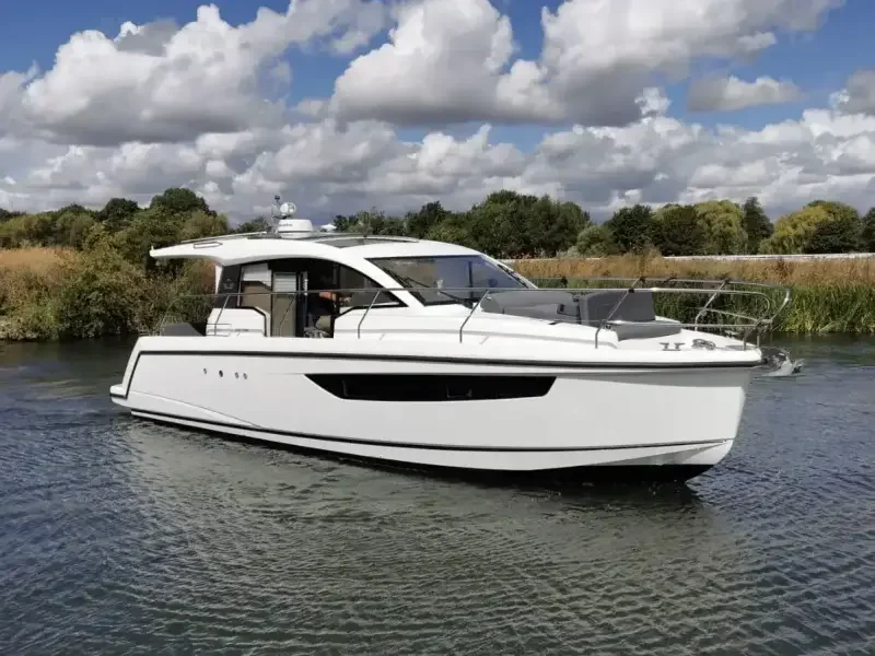 BoatPhoto.alt