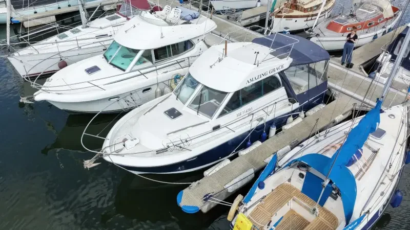 BoatPhoto.alt