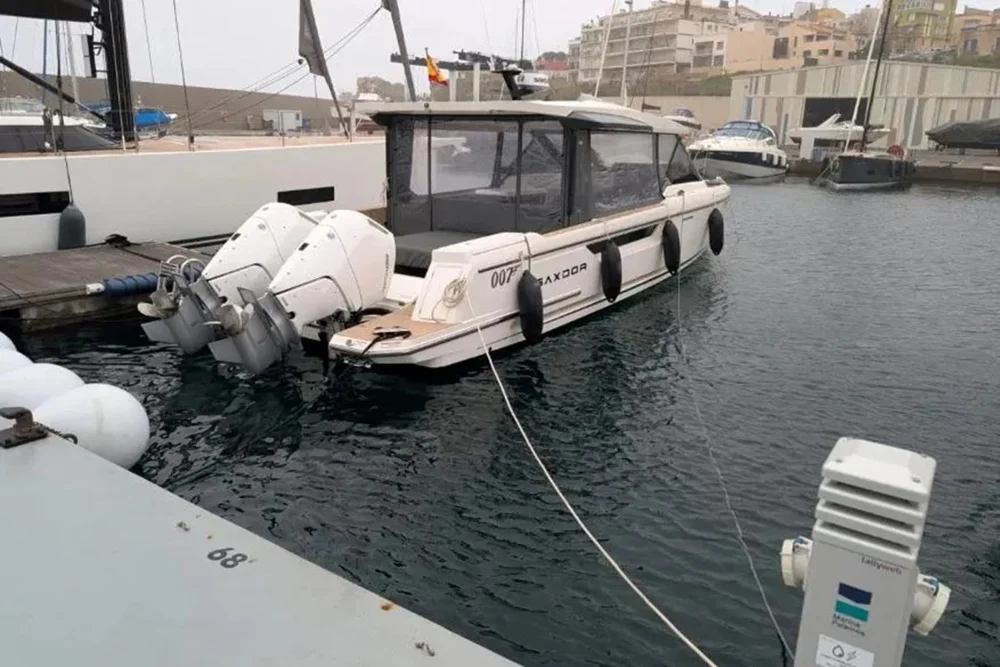 BoatPhoto.alt
