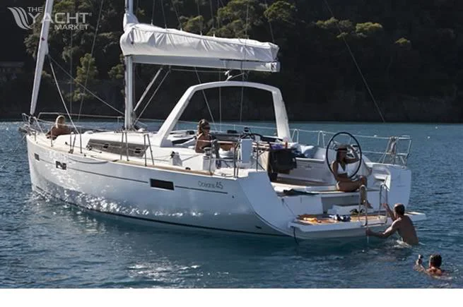 BoatPhoto.alt