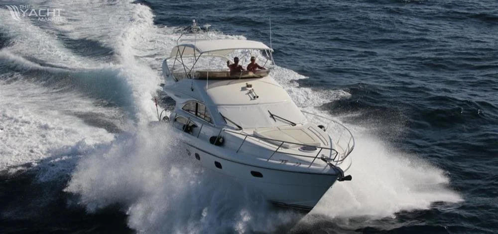 BoatPhoto.coverAlt