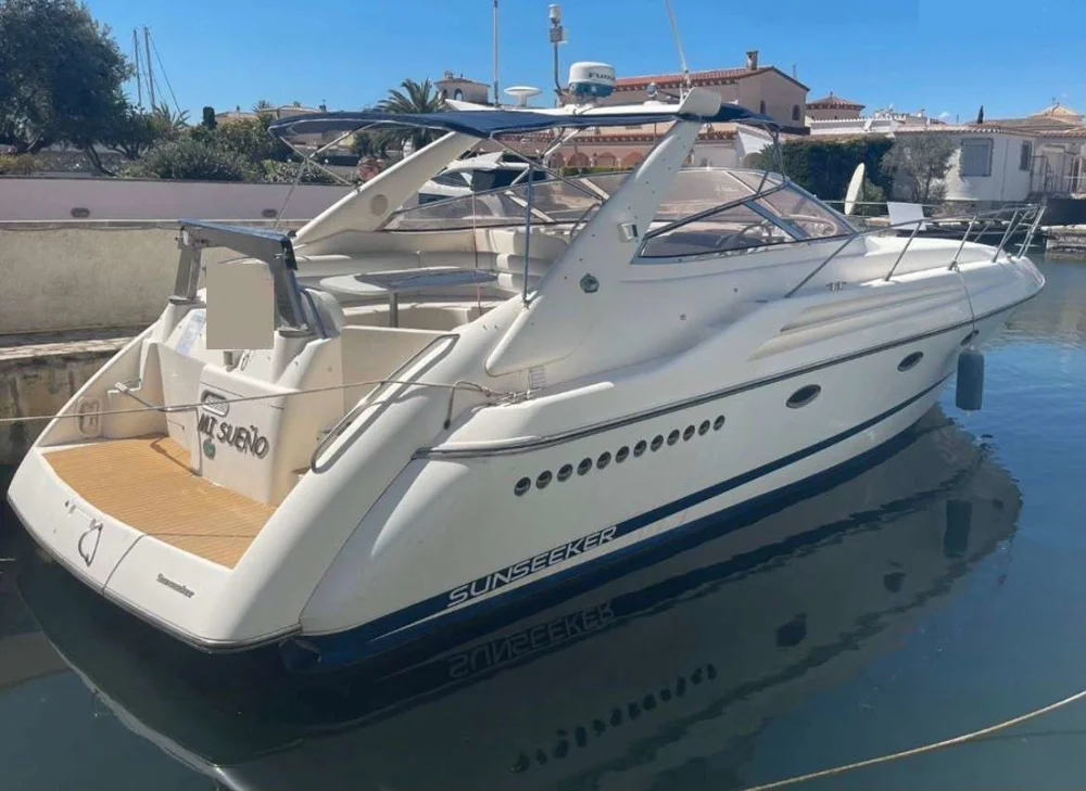 BoatPhoto.coverAlt