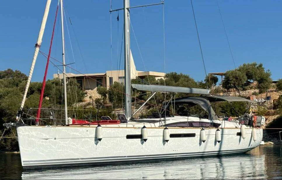BoatPhoto.coverAlt