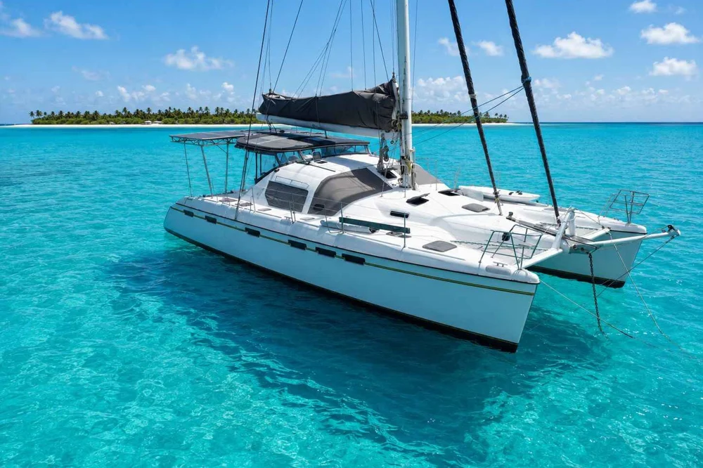 BoatPhoto.alt