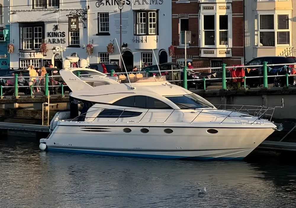 BoatPhoto.alt