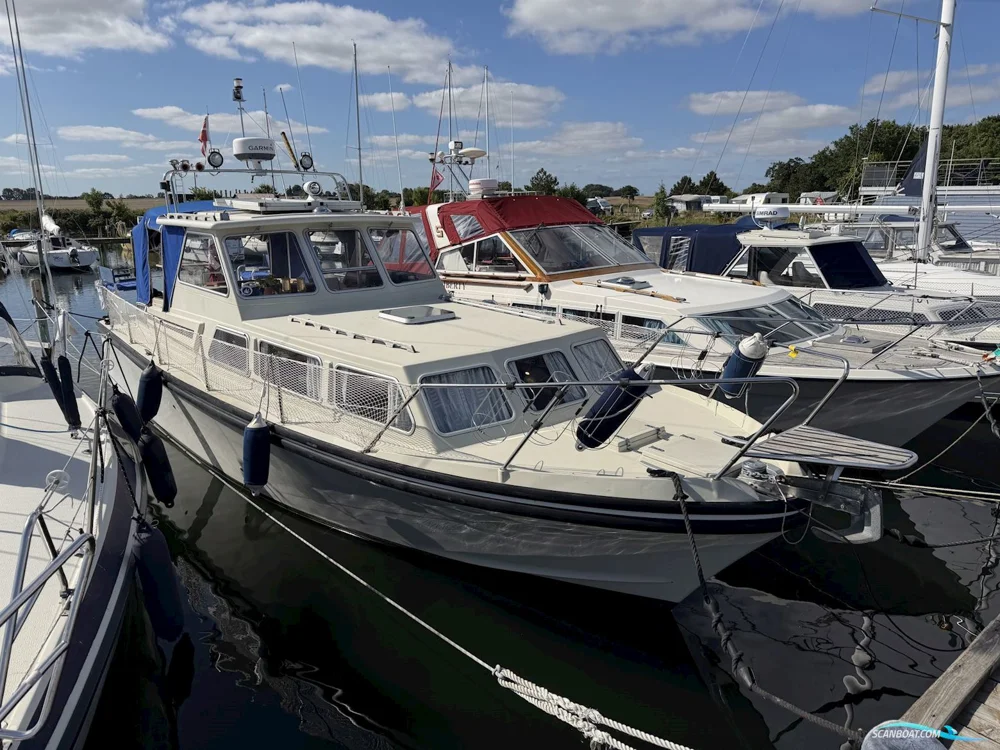 BoatPhoto.coverAlt