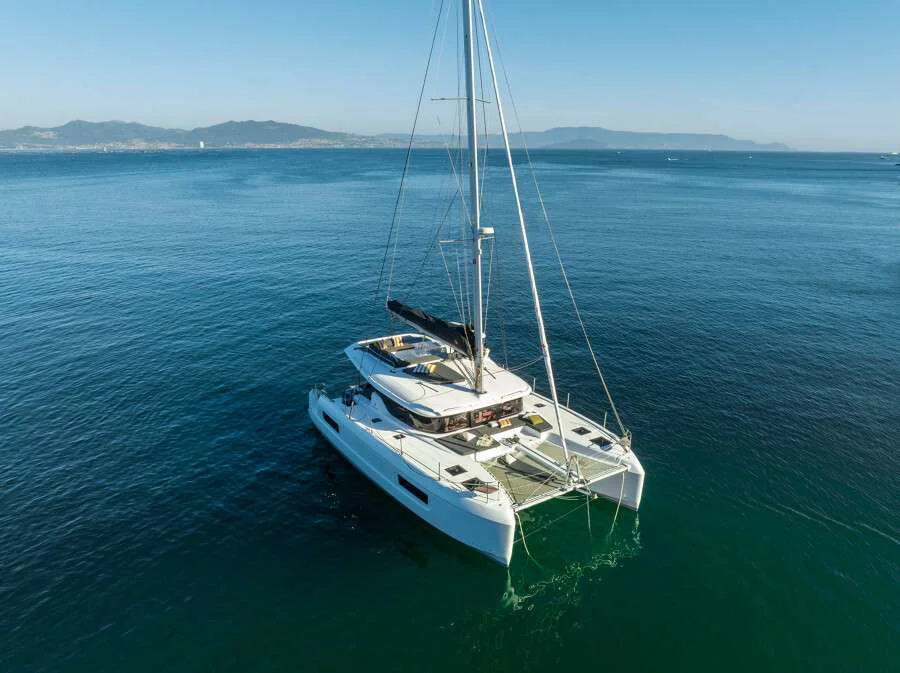 BoatPhoto.coverAlt