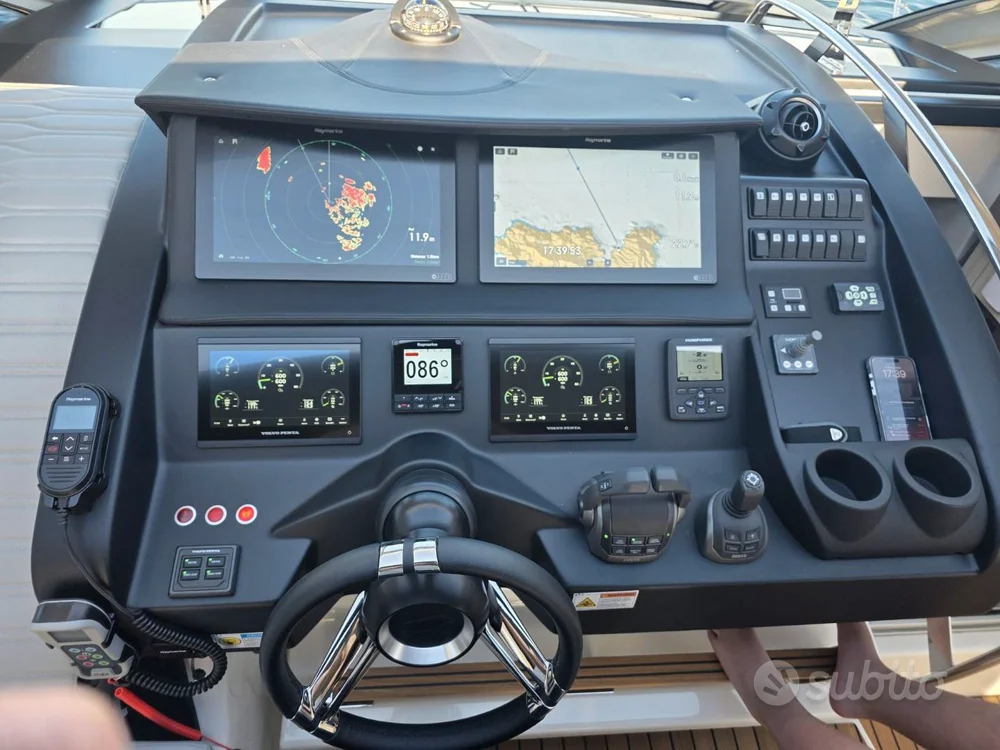BoatPhoto.alt