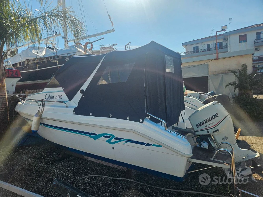 BoatPhoto.coverAlt