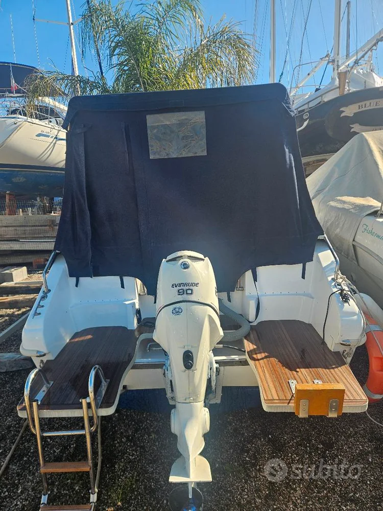 BoatPhoto.alt