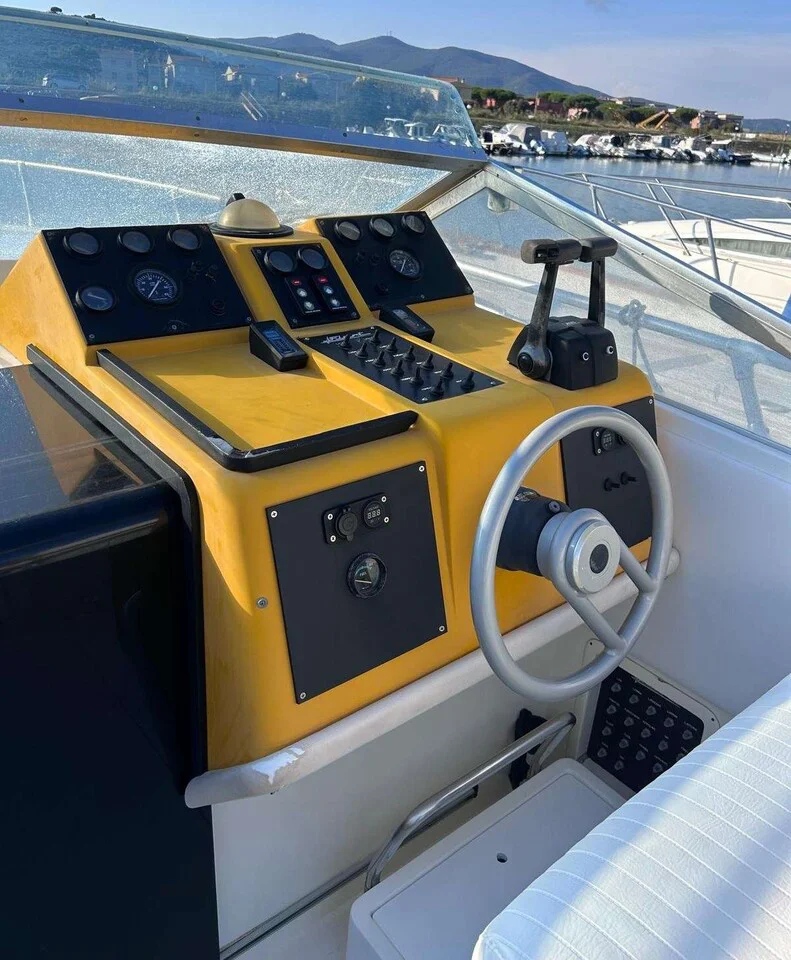 BoatPhoto.alt