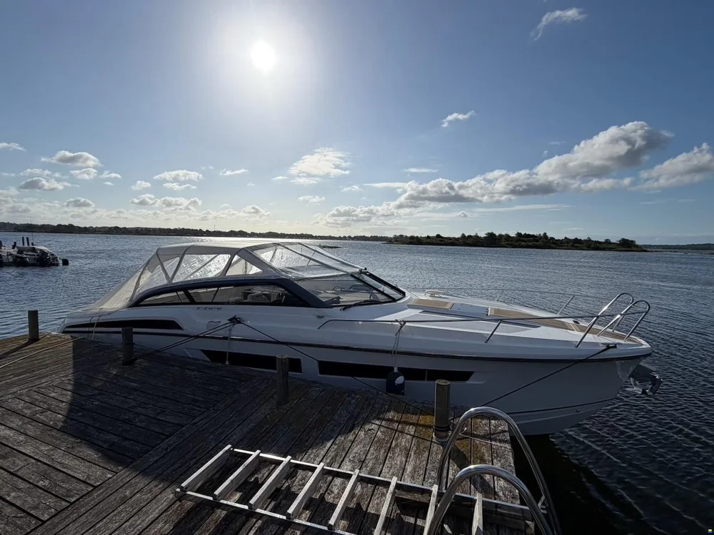BoatPhoto.alt