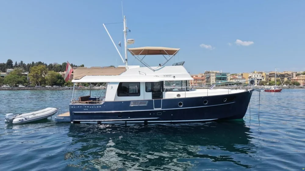 BoatPhoto.coverAlt