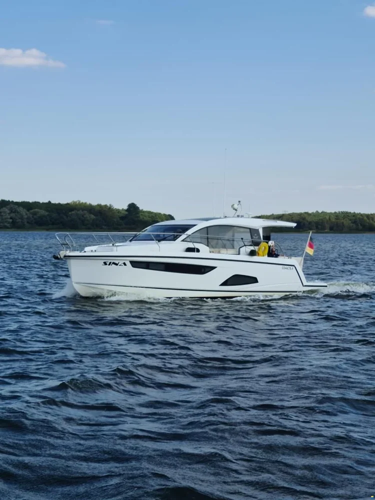 BoatPhoto.alt