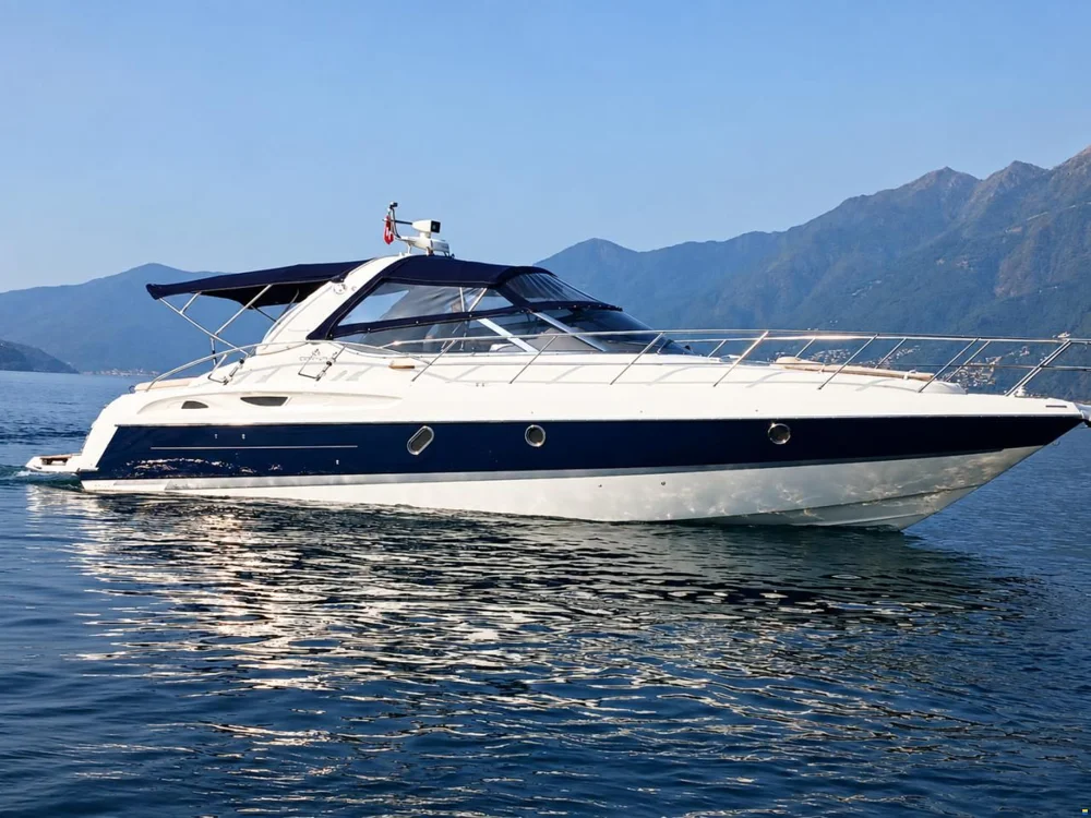 BoatPhoto.coverAlt