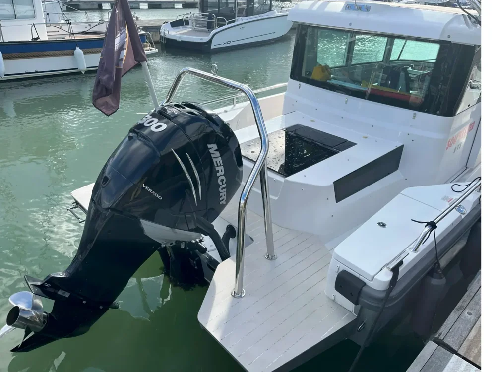 2018 Axopar Boats OY 28 Aft Cabin for sale in Bembridge, United Kingdom, photo 3 of 5