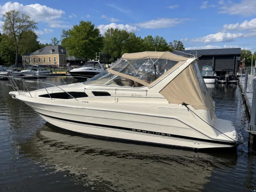 BoatPhoto.coverAlt