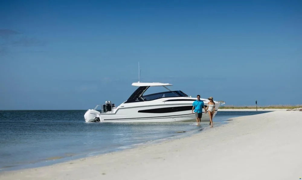 BoatPhoto.coverAlt