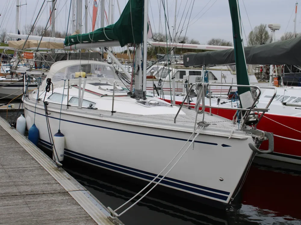 BoatPhoto.coverAlt