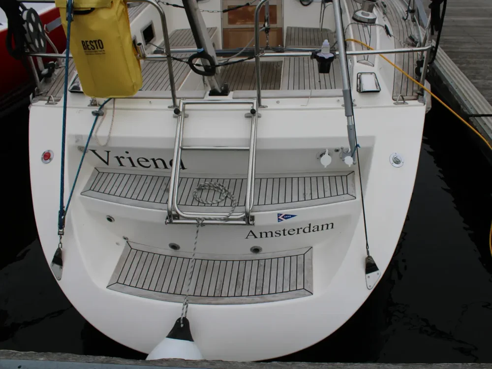 BoatPhoto.alt