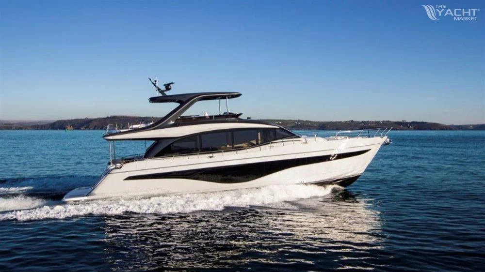BoatPhoto.coverAlt