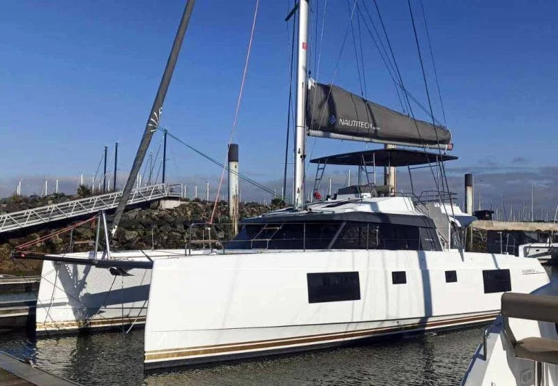 BoatPhoto.coverAlt