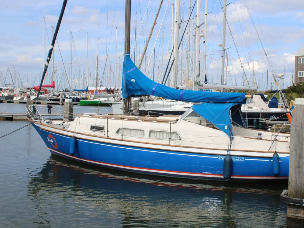 BoatPhoto.coverAlt