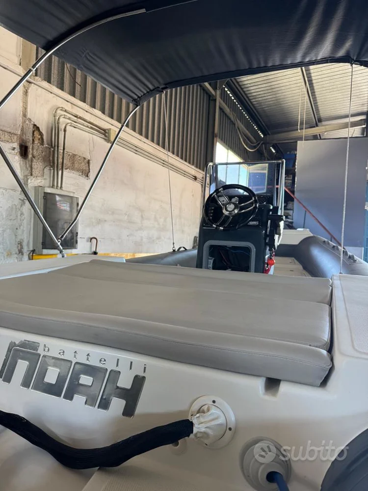 BoatPhoto.coverAlt