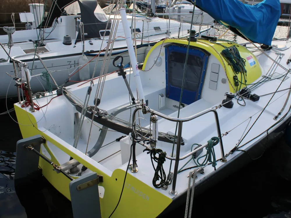 BoatPhoto.alt