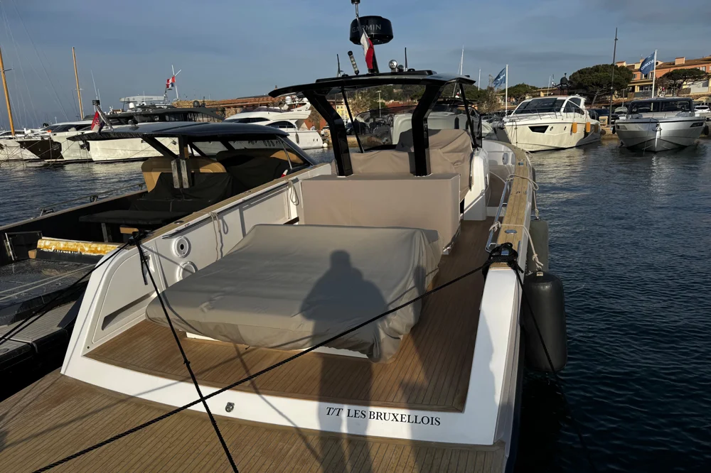 2022 Pardo Yachts P38 for sale in Grimaud, France, photo 3 of 5
