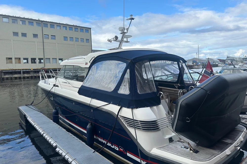 BoatPhoto.alt