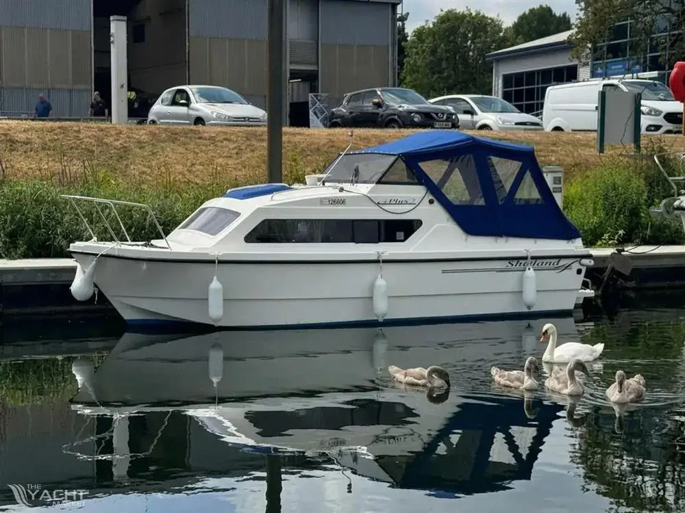 BoatPhoto.alt
